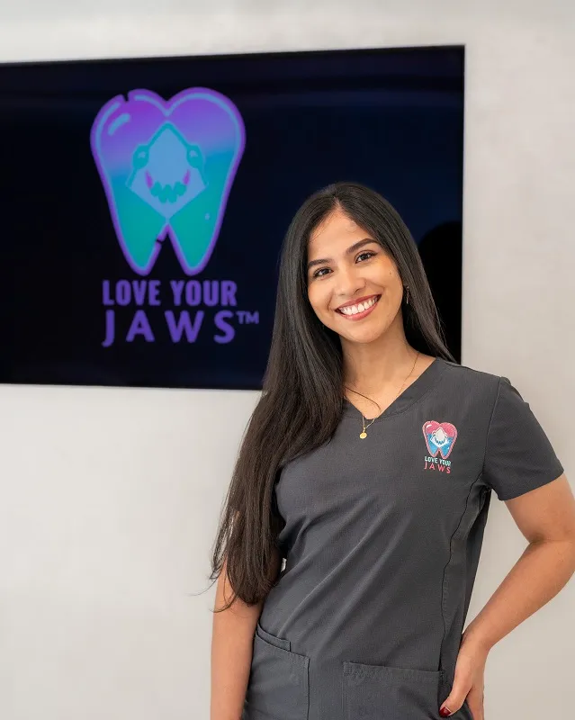 Joselyn – Surgical & Anesthesia Assistant